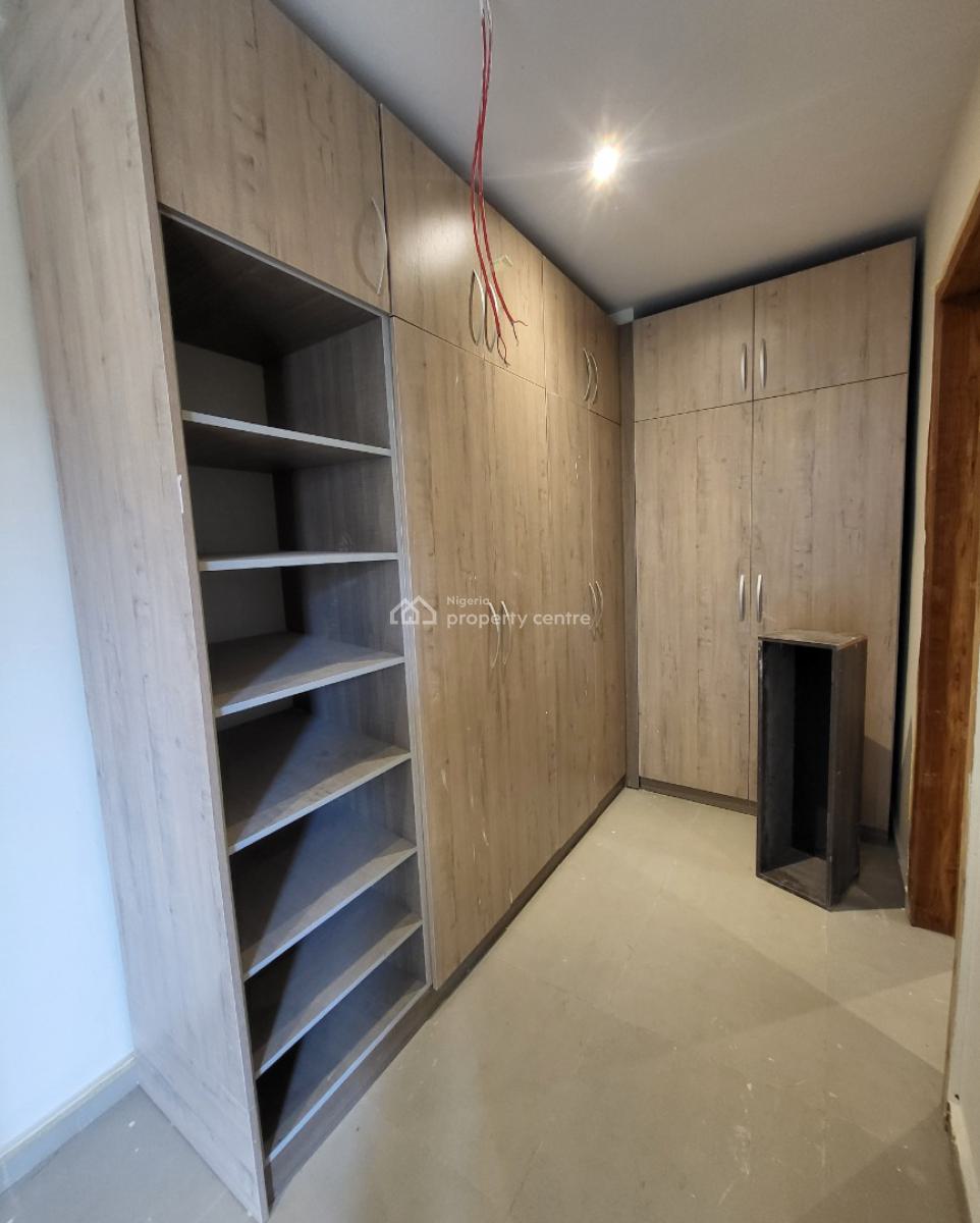 Newly Built Luxury 2 Bedroom Apartment, Off Admiralty Way, Lekki Phase 1, Lekki, Lagos, Flat / Apartment for Sale