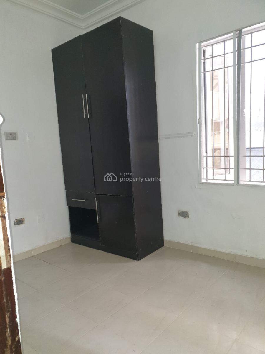 Spacious Service 2 Bedroom Flat, Ilasan, Lekki, Lagos, Flat / Apartment for Rent