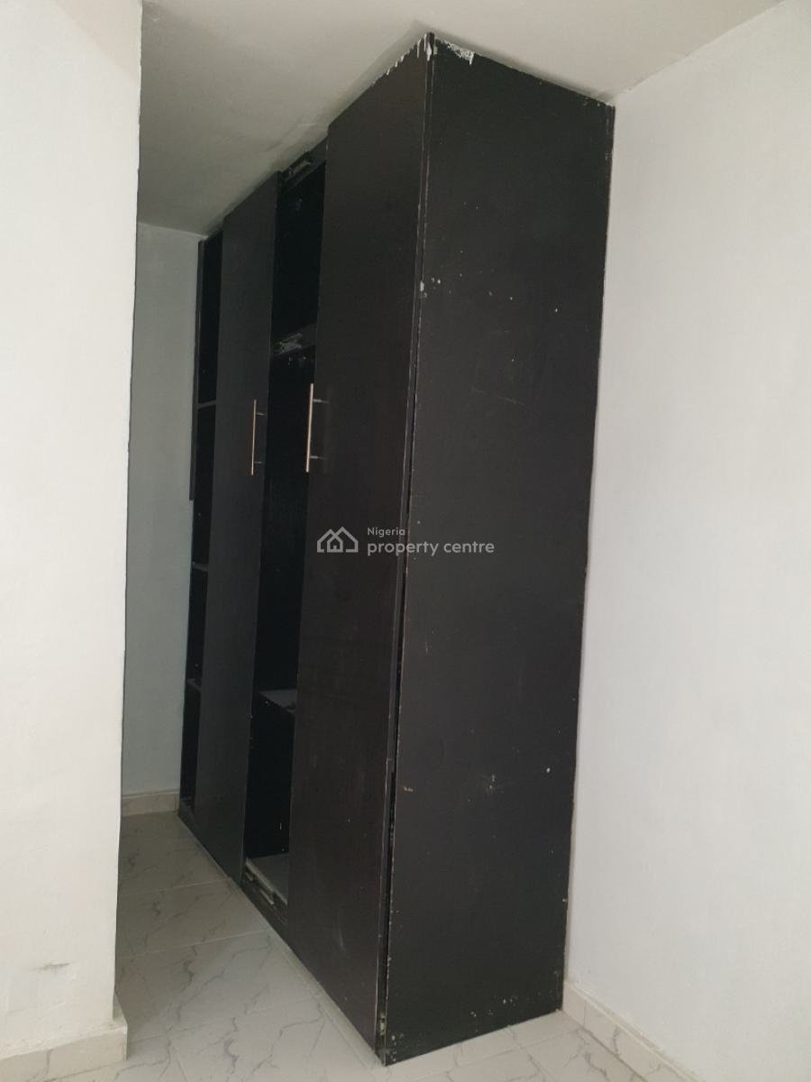 Spacious Service 2 Bedroom Flat, Ilasan, Lekki, Lagos, Flat / Apartment for Rent