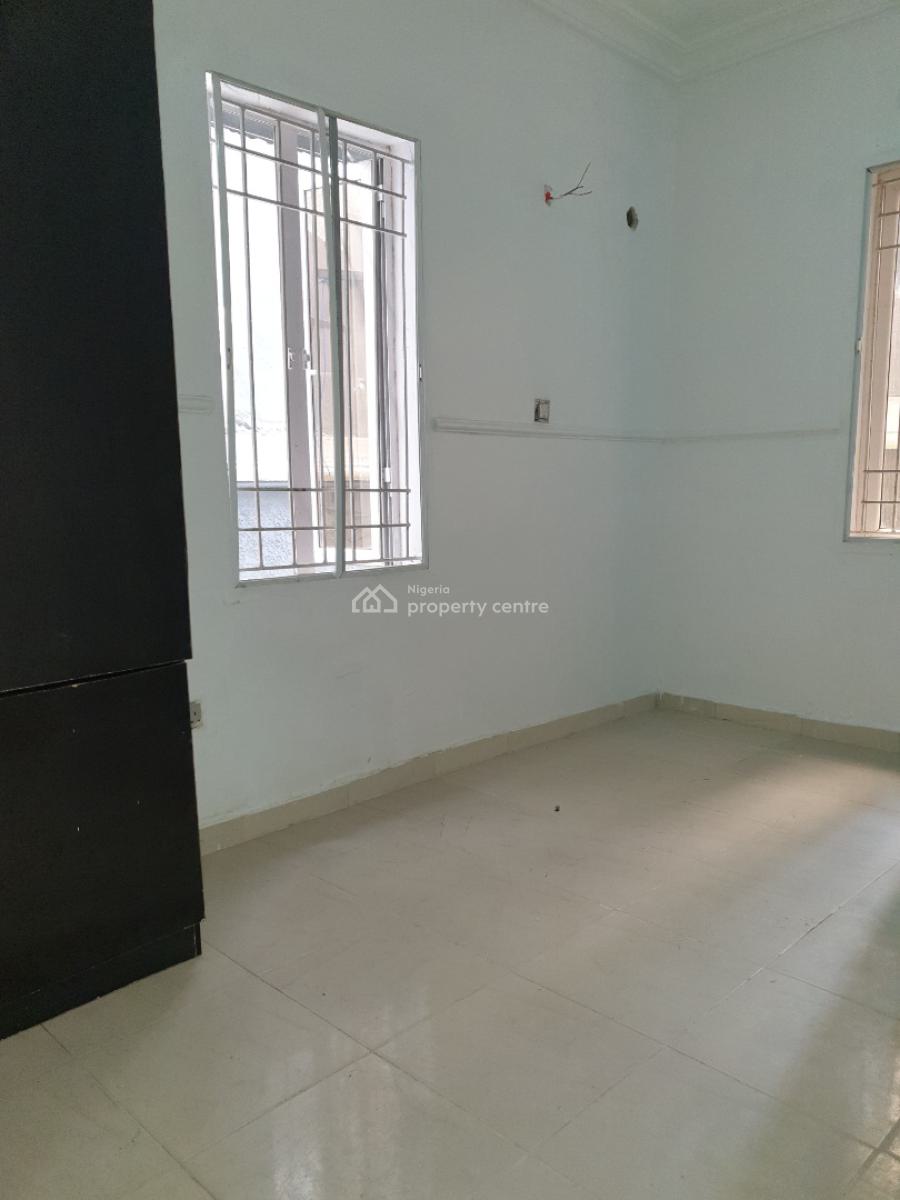 Spacious Service 2 Bedroom Flat, Ilasan, Lekki, Lagos, Flat / Apartment for Rent
