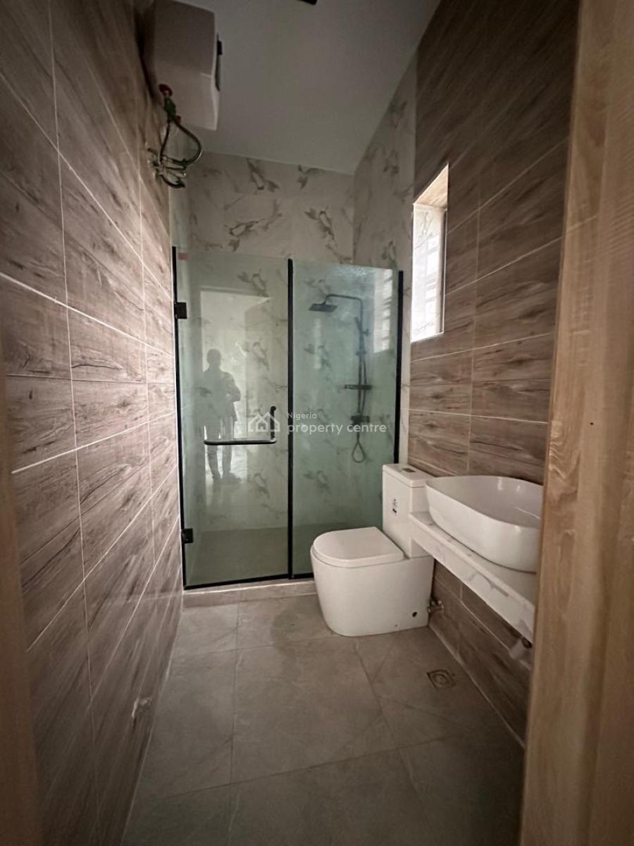 Luxury 4 Bedroom Semi Detached Duplex  in a Secure Estate, Chevron, Lekki, Lagos, Semi-detached Duplex for Sale