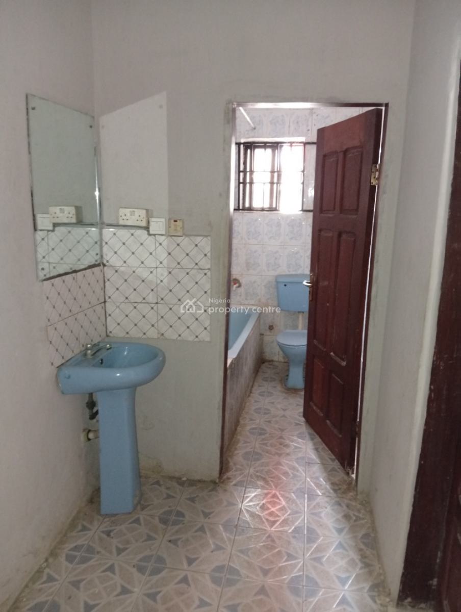 Executive 3 Bedroom Bungalow Alone in Compound, Eputu, Awoyaya, Ibeju Lekki, Lagos, Detached Bungalow for Rent