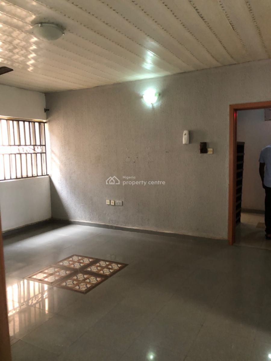 a Sharp and Spacious 2 Bedroom Apartment Available, Badore, Ajah, Lagos, Flat / Apartment for Rent