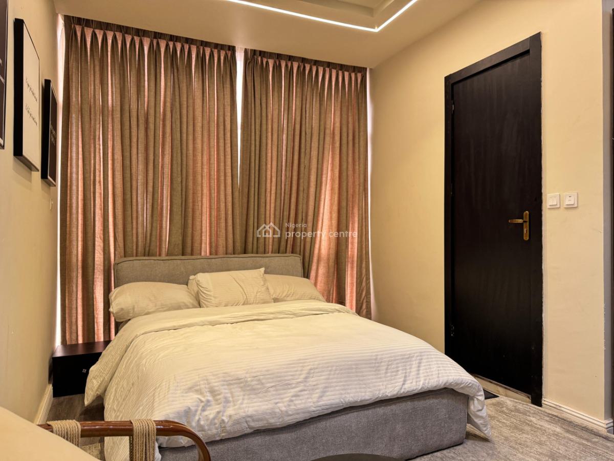 Brand-new 3-bedroom Luxury Apartment, Convention Road, Lekki Expressway, Lekki, Lagos, Flat / Apartment Short Let
