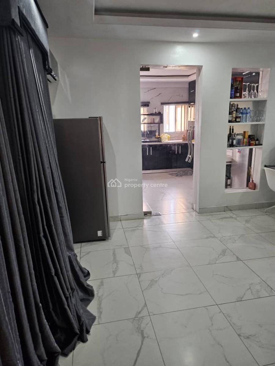 3 Bedroom Apartment with a Room Boys Quarter in Lekki Phase 1 #  250m, Lekki, Lekki Phase 1, Lekki, Lagos, Flat / Apartment for Sale