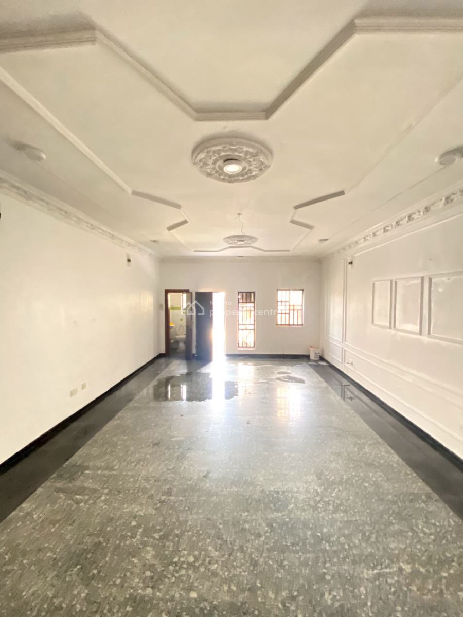 Classic 3bedroom Semi Detached Duplex in a Secure Estate, Lekki Phase 1, Lekki, Lagos, Semi-detached Duplex for Rent