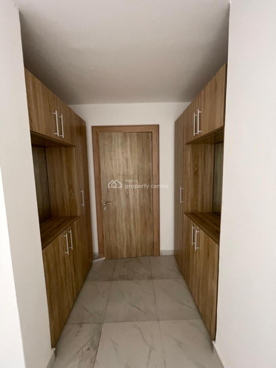 Luxury 2 Bedroom Apartment with Swimming Pool on The 4th Floor., Ikate, Lekki, Lagos, Flat / Apartment for Rent