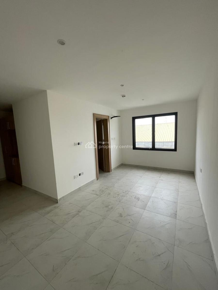 Luxury 2 Bedroom Apartment with Swimming Pool on The 4th Floor., Ikate, Lekki, Lagos, Flat / Apartment for Rent