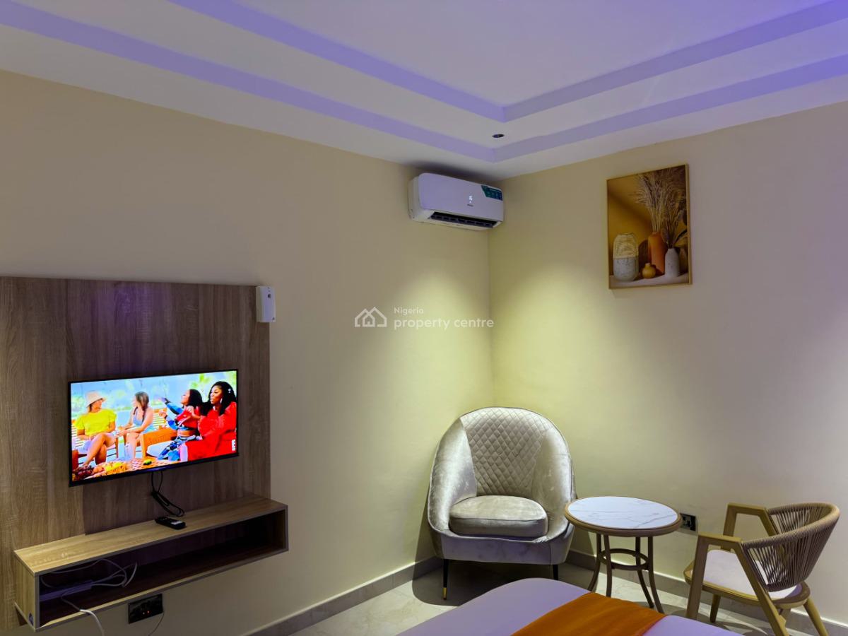 1 Bedroom, Ago Palace, Isolo, Lagos, Flat / Apartment Short Let