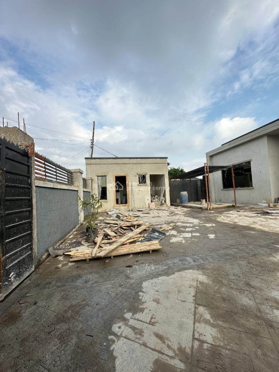 a Spacious and Smart Three Bedroom Bungalow with a Bq, Ile Tuntun Estate, Off Nihort. Jericho Extension, Ibadan, Oyo, Detached Bungalow for Sale