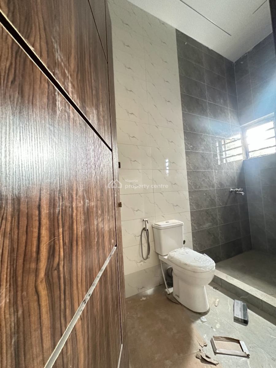 a Spacious and Smart Three Bedroom Bungalow with a Bq, Ile Tuntun Estate, Off Nihort. Jericho Extension, Ibadan, Oyo, Detached Bungalow for Sale