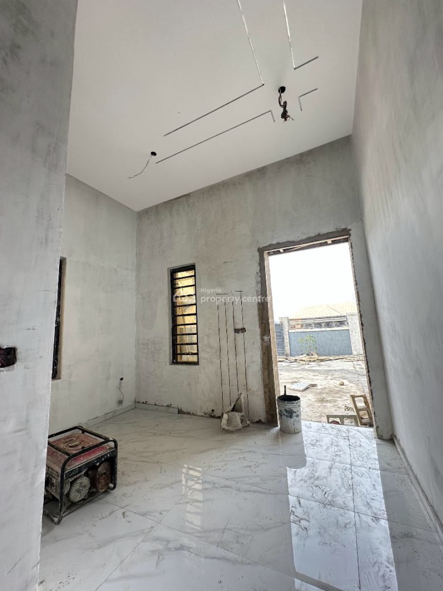 a Spacious and Smart Three Bedroom Bungalow with a Bq, Ile Tuntun Estate, Off Nihort. Jericho Extension, Ibadan, Oyo, Detached Bungalow for Sale