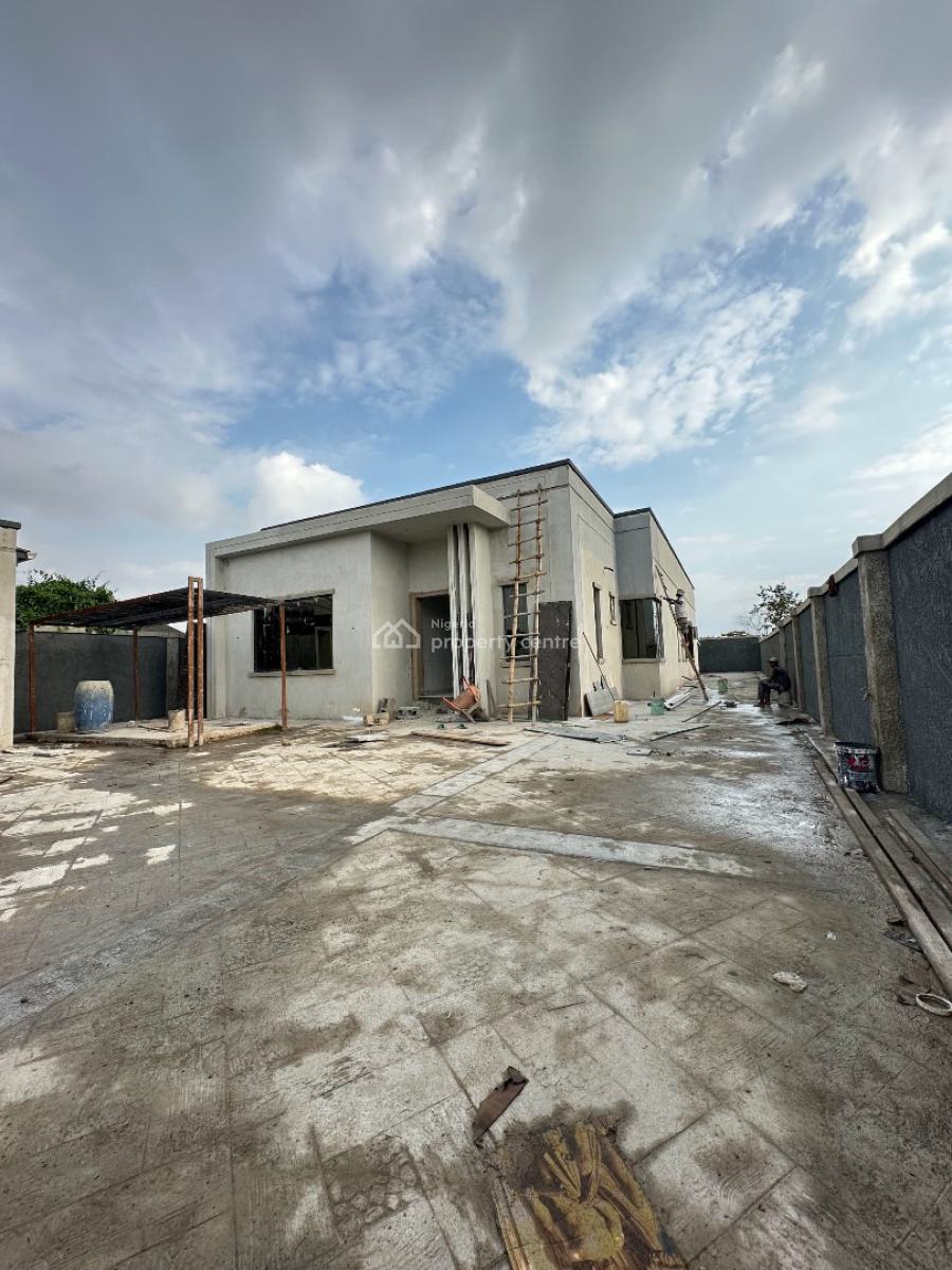 a Spacious and Smart Three Bedroom Bungalow with a Bq, Ile Tuntun Estate, Off Nihort. Jericho Extension, Ibadan, Oyo, Detached Bungalow for Sale