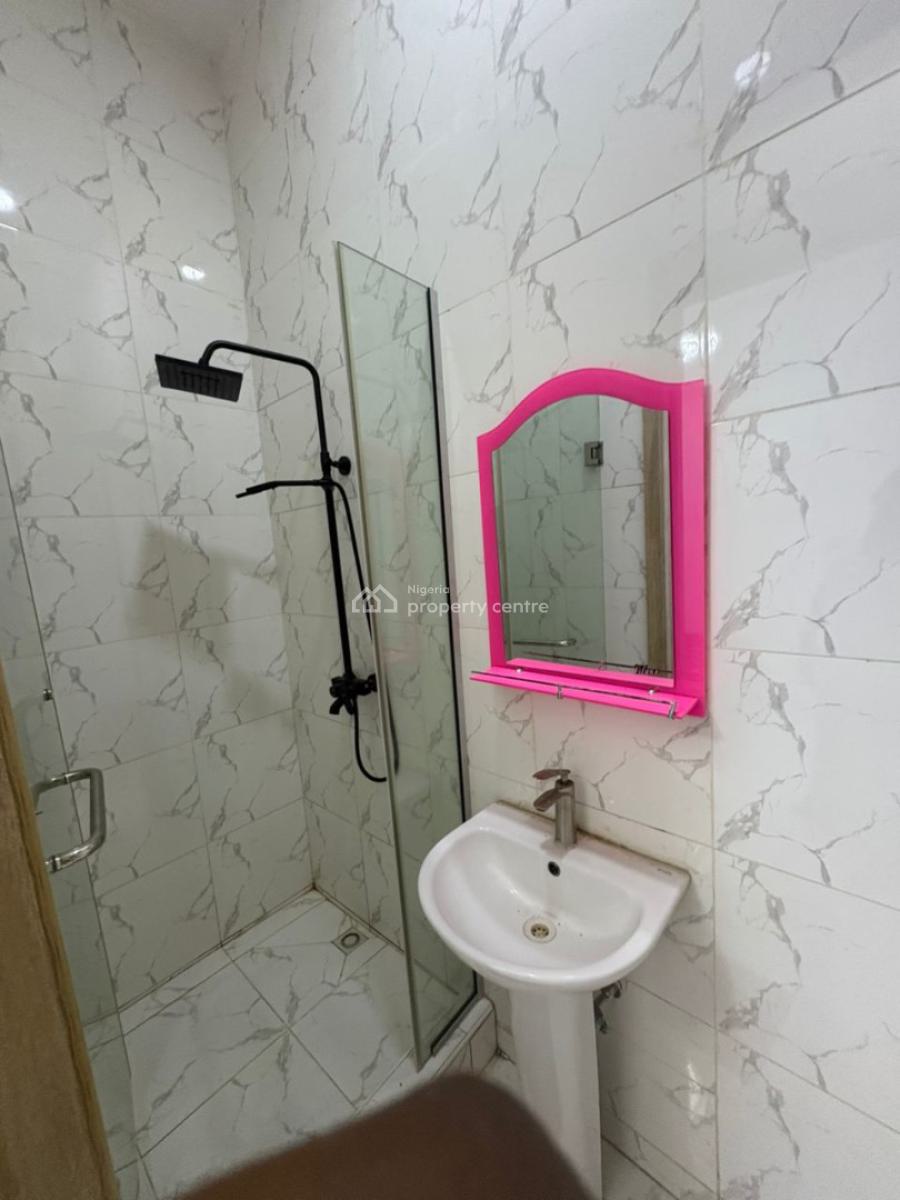 Not Furnished Luxurious Mini Flat with a Personal Kitchen, Orchid Ocean Harbor Estate After Van Daniels, Lekki Phase 2, Lekki, Lagos, Mini Flat (room and Parlour) for Rent