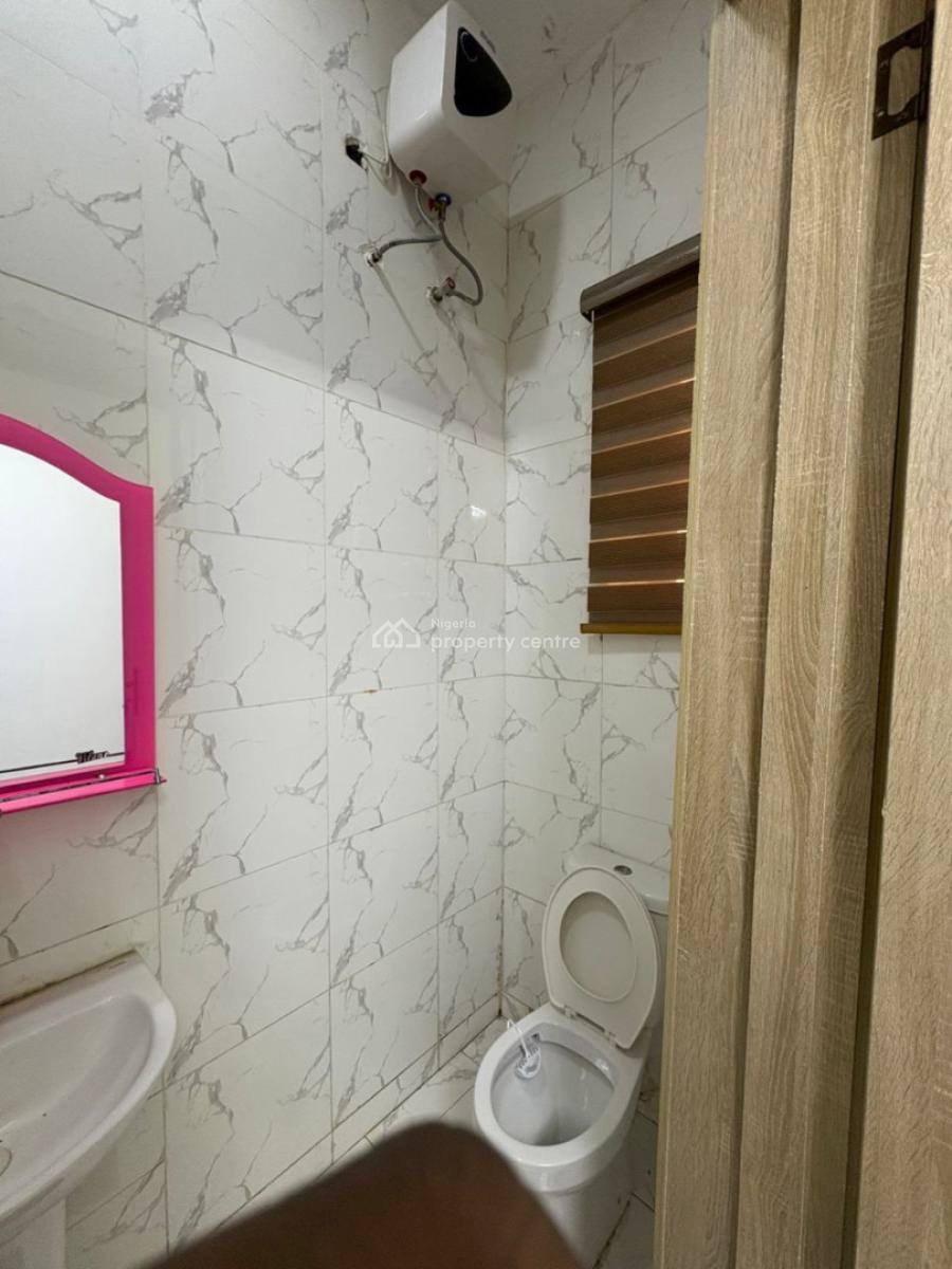 Not Furnished Luxurious Mini Flat with a Personal Kitchen, Orchid Ocean Harbor Estate After Van Daniels, Lekki Phase 2, Lekki, Lagos, Mini Flat (room and Parlour) for Rent