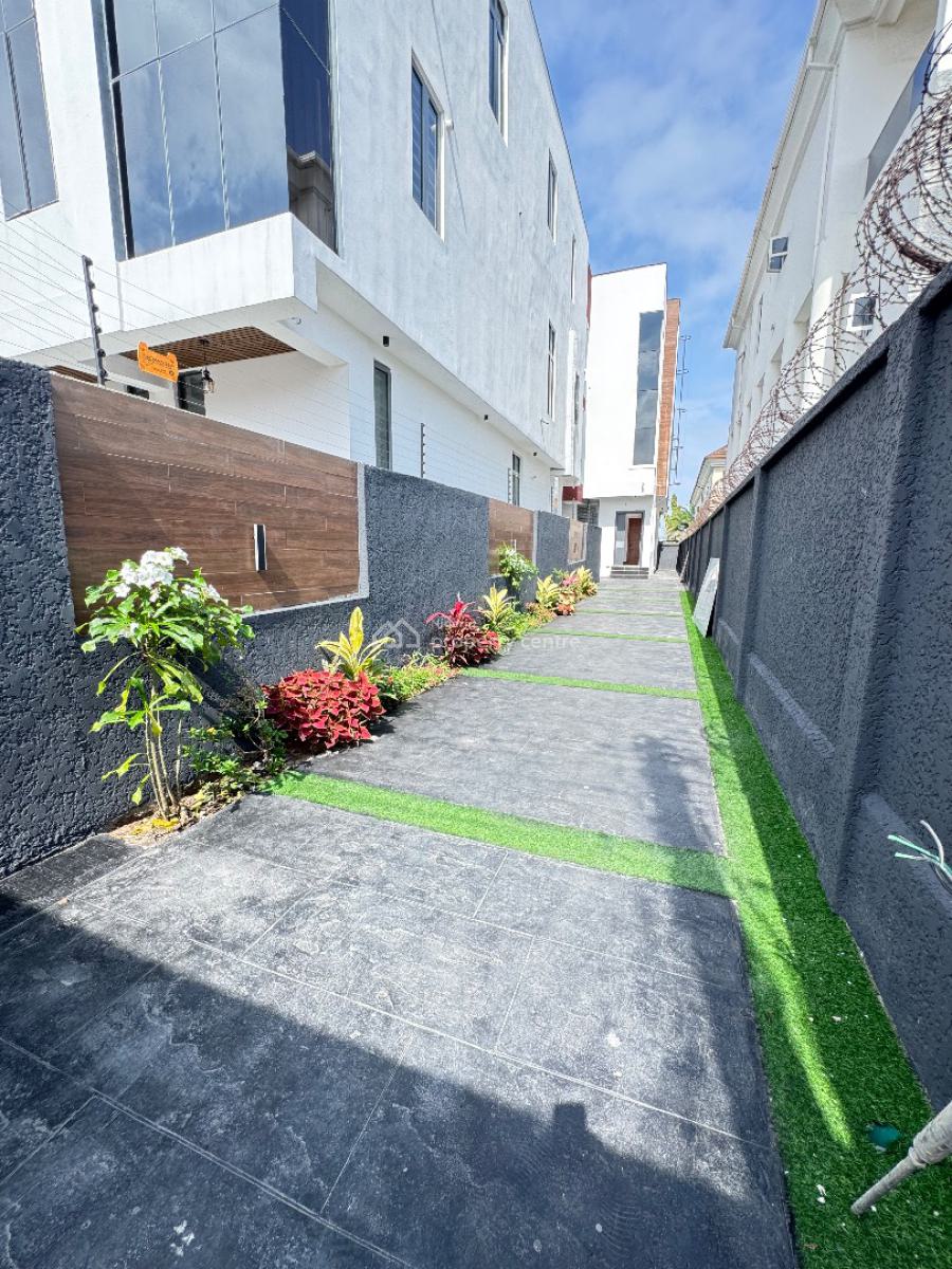 Luxury 5 Bedroom Detached Duplex with a Swimming Pool, Off Admiralty, Lekki, Lagos, Detached Duplex for Sale