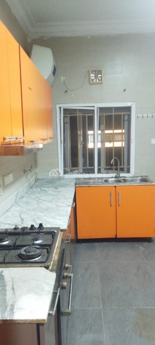a Luxurious & Spacious Mini Flat, Chevron Drive, North Point Estate, Chevron, Lekki, Lagos, Mini Flat (room and Parlour) for Rent