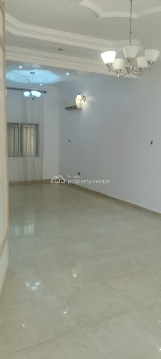 a Luxurious & Spacious Mini Flat, Chevron Drive, North Point Estate, Chevron, Lekki, Lagos, Mini Flat (room and Parlour) for Rent
