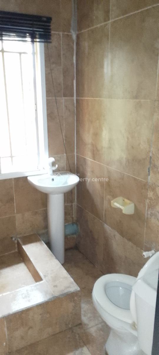 a Luxurious & Spacious Mini Flat, Chevron Drive, North Point Estate, Chevron, Lekki, Lagos, Mini Flat (room and Parlour) for Rent