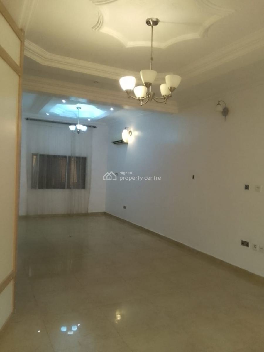 a Luxurious & Spacious Mini Flat, Chevron Drive, North Point Estate, Lekki, Lagos, Mini Flat (room and Parlour) for Rent