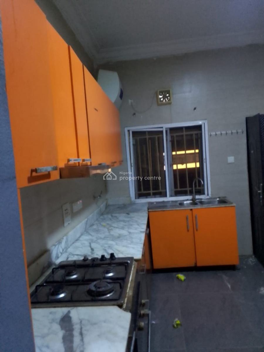 a Luxurious & Spacious Mini Flat, Chevron Drive, North Point Estate, Lekki, Lagos, Mini Flat (room and Parlour) for Rent