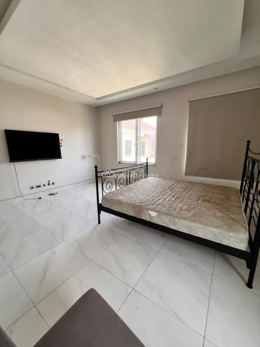 5-bedroom Semi-detached Duplex with a Room Bq, Pinnock Beach Estate., Osapa, Lekki, Lagos, Semi-detached Duplex for Rent