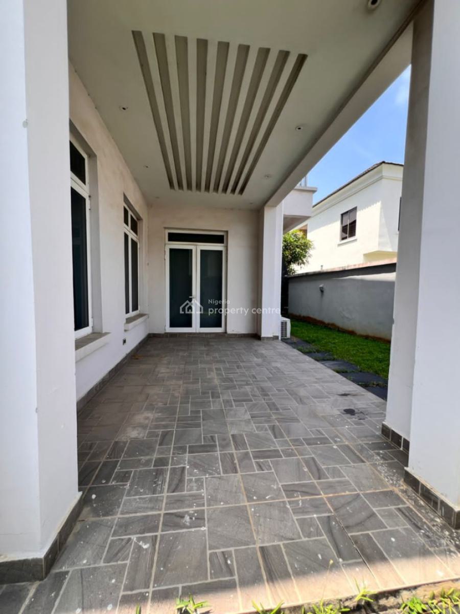 5-bedroom Semi-detached Duplex with a Room Bq, Pinnock Beach Estate., Osapa, Lekki, Lagos, Semi-detached Duplex for Rent