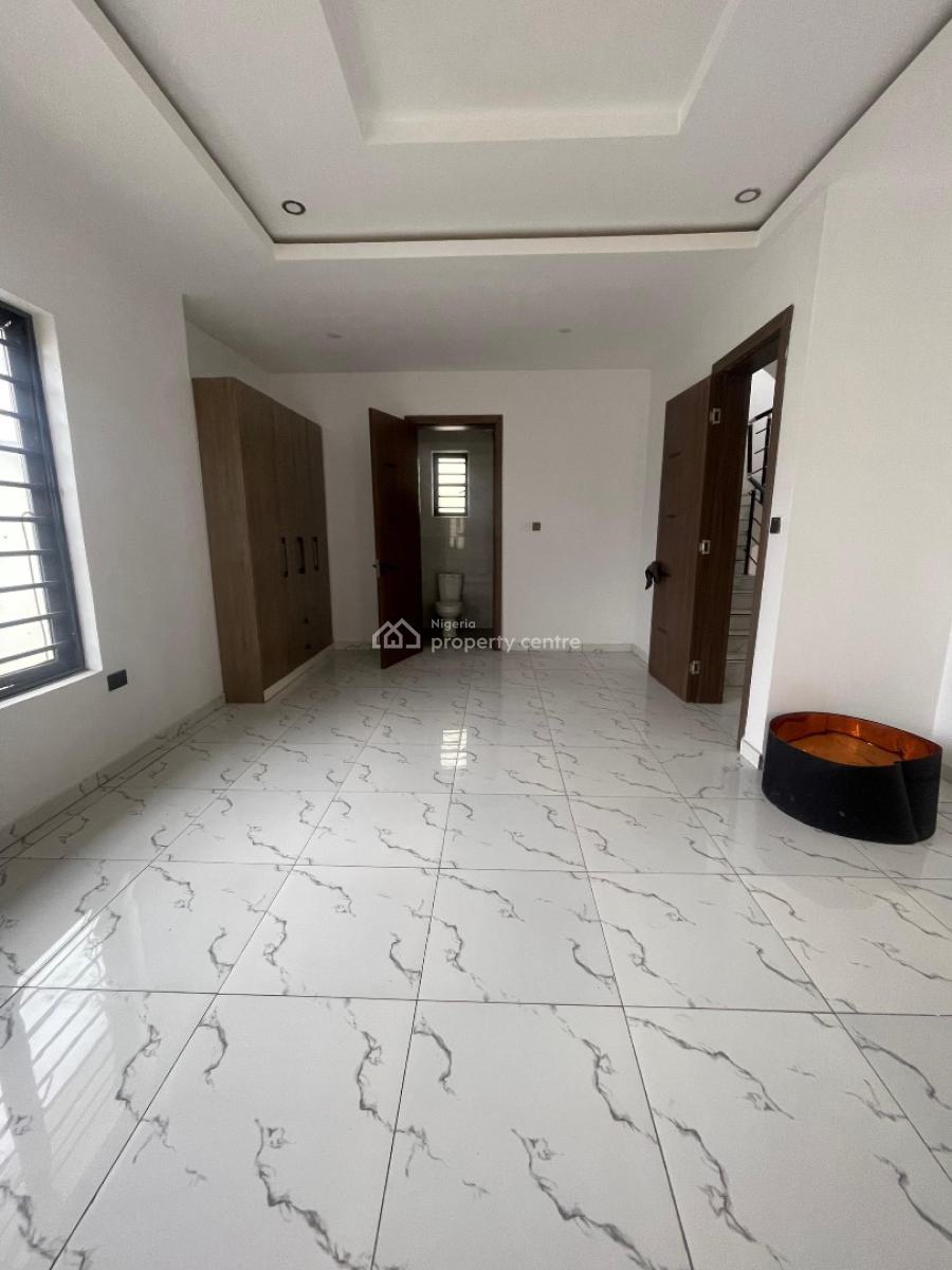 5 Bedroom Fully Detached Duplex, Extension, Vgc, Lekki, Lagos, Detached Duplex for Sale