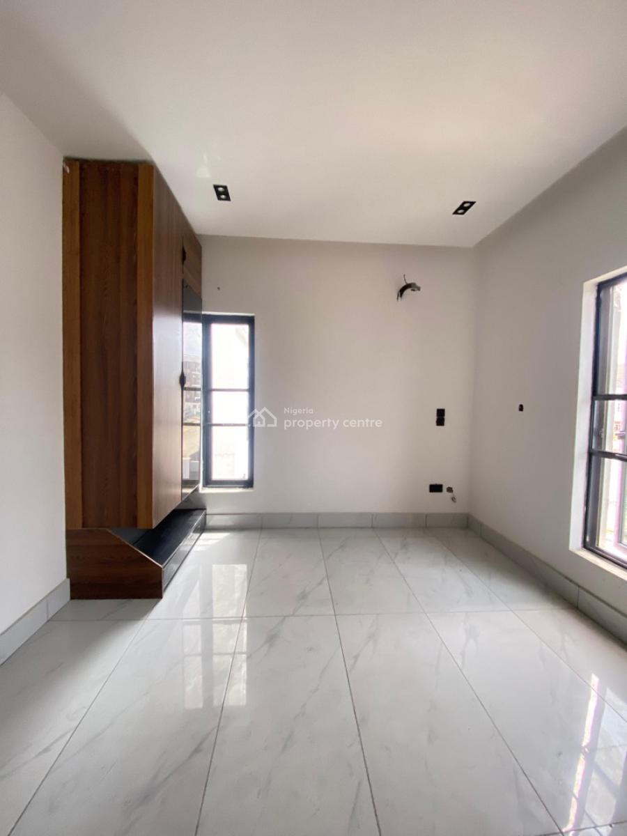 2 Bedroom Flat Apartment with Chef Quarters and Bq, Agungi, Lekki, Lagos, Flat / Apartment for Sale