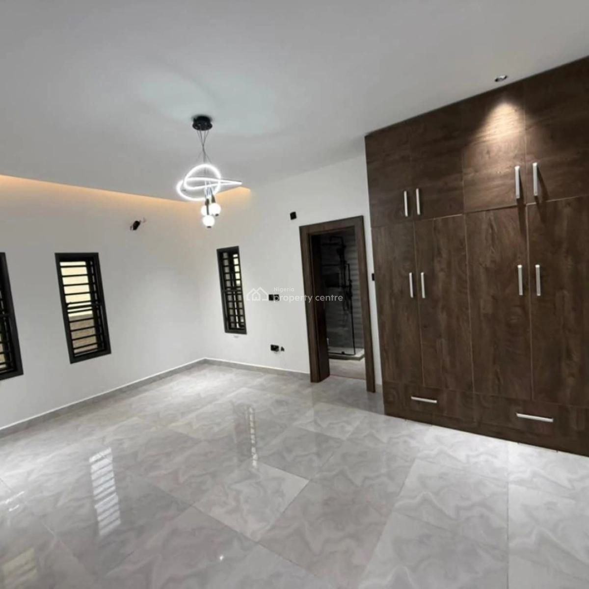 Spacious 3 Bedroom Apartment in a Serene Estate, Mabushi, Abuja, Block of Flats for Sale