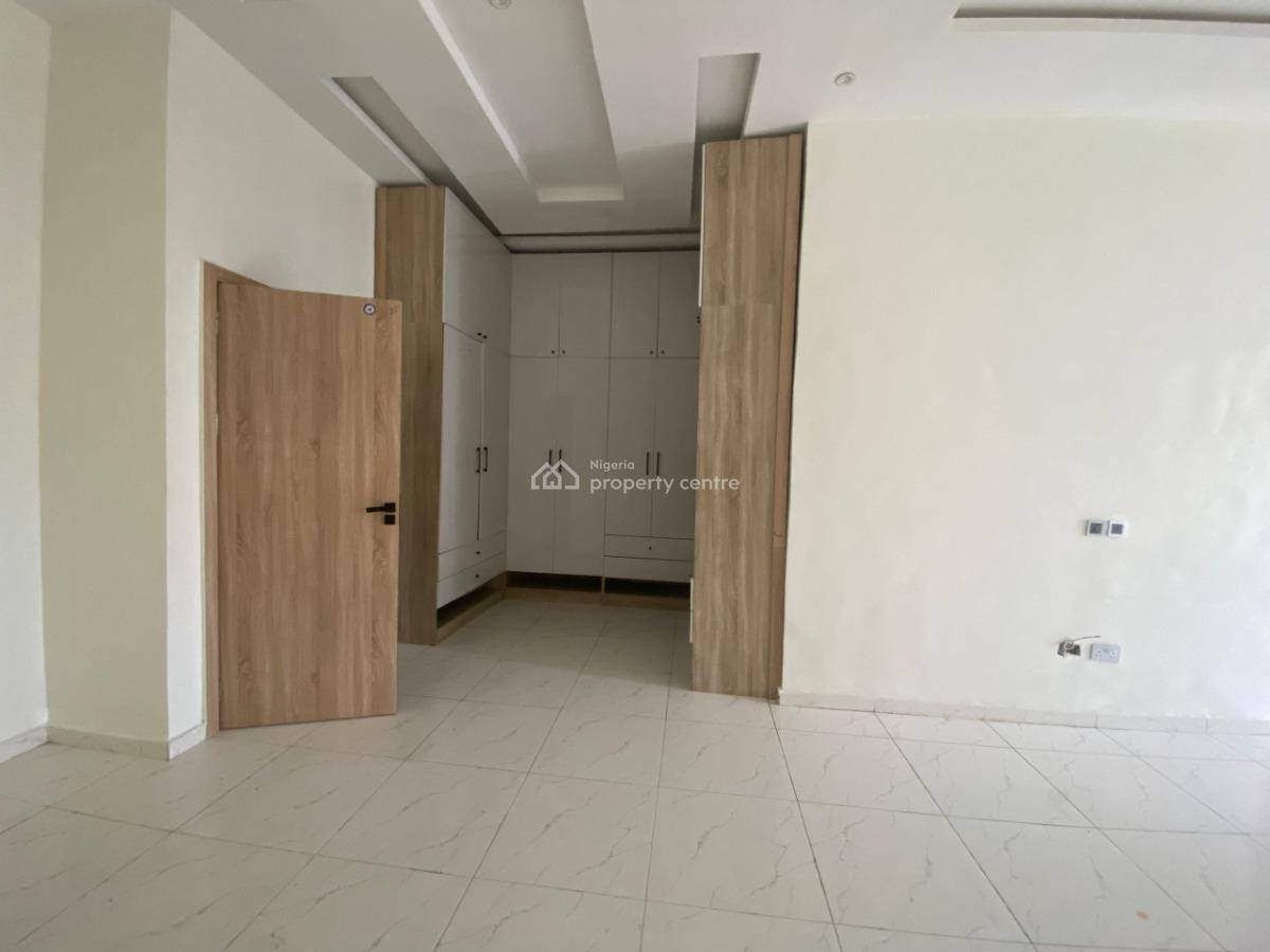 4 Bedrooms Semi Detached Duplex, Ikota Villa Estate, Lekki Lagos, Lekki, Lagos, Semi-detached Duplex for Sale