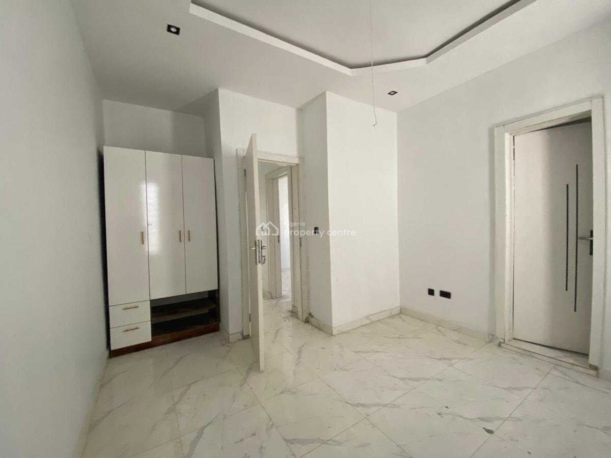 4 Bedrooms Semi Detached Duplex with Bq, Ikota Villa Estate, Lekki Lagos, Lekki, Lagos, Semi-detached Duplex for Sale