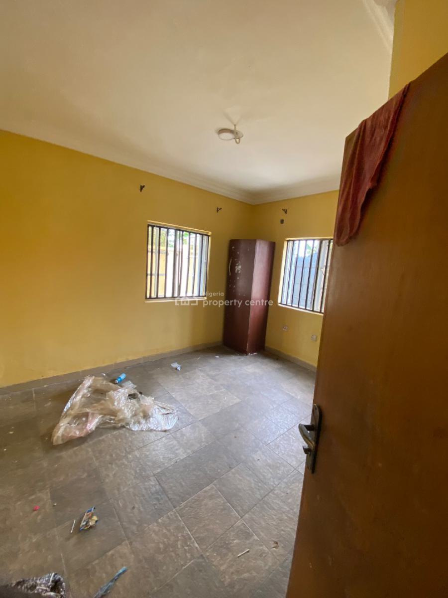 Well Maintained 2bedroom Flat, Ologunfe, Awoyaya, Ibeju Lekki, Lagos, Flat / Apartment for Rent