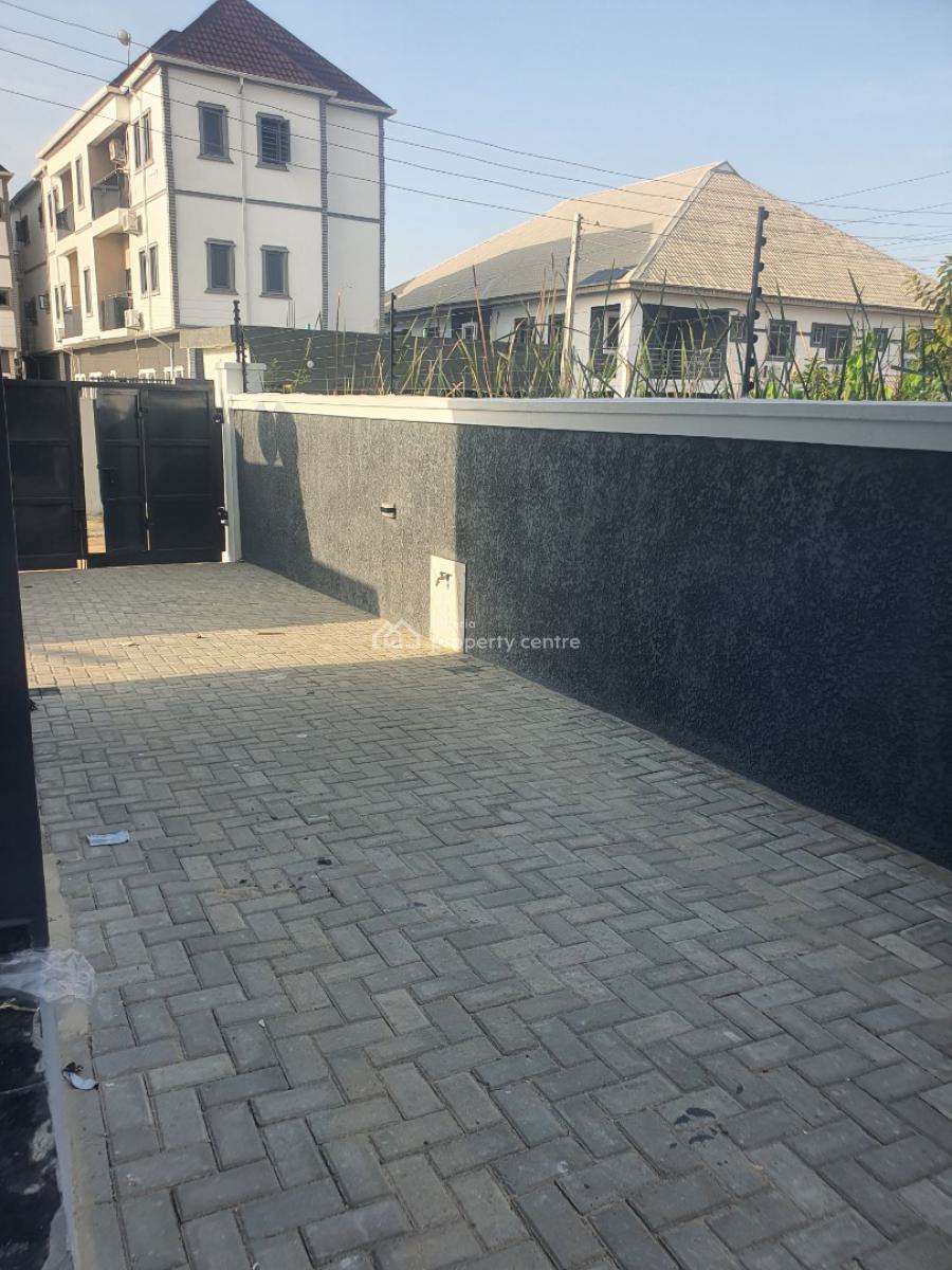 Luxury and Elegant 2 Bedroom Flat in Well Paved and Secured Compound, Badore Road, Badore, Ajah, Lagos, Flat / Apartment for Rent