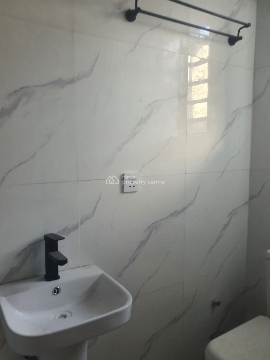 Luxury and Elegant 2 Bedroom Flat in Well Paved and Secured Compound, Badore Road, Badore, Ajah, Lagos, Flat / Apartment for Rent