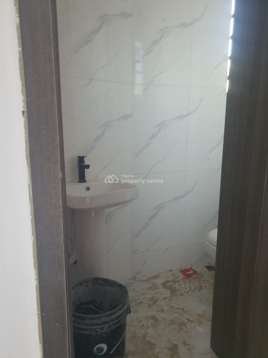 Luxury and Elegant 2 Bedroom Flat in Well Paved and Secured Compound, Badore Road, Badore, Ajah, Lagos, Flat / Apartment for Rent