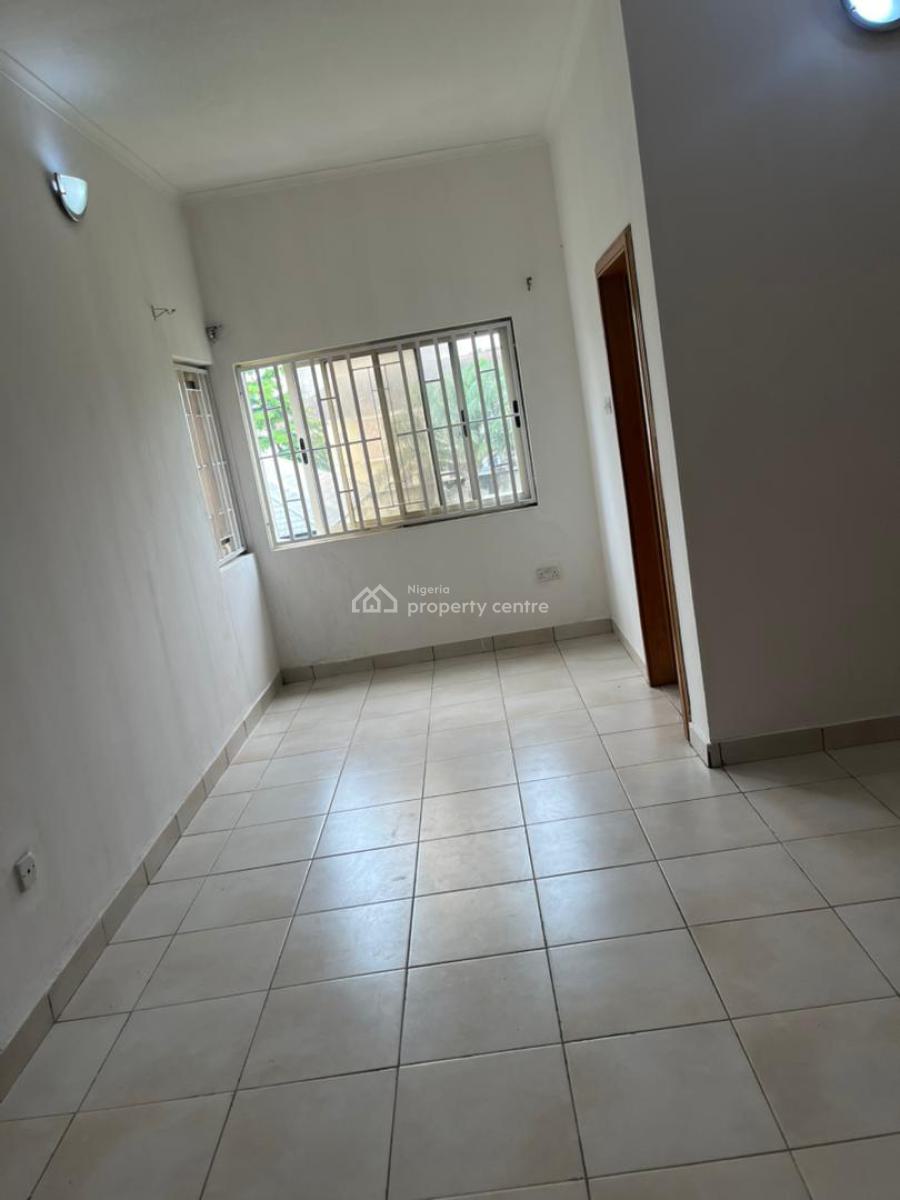 Spacious Mini-flat Upstairs with an Open Kitchen Plan and Extractor, in a Mini Estate, Idado, Lekki, Lagos, Mini Flat (room and Parlour) for Rent