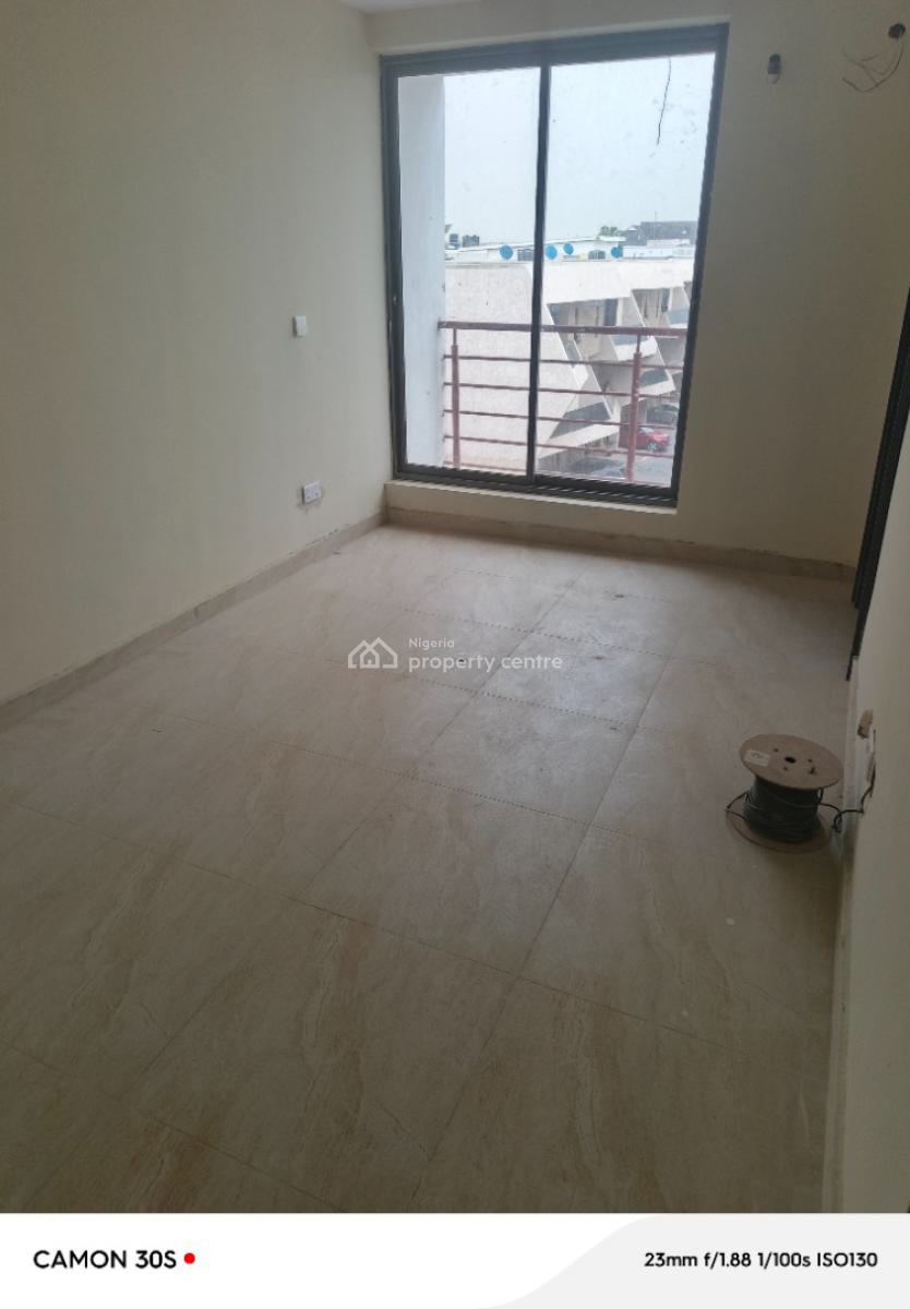 Tastefully Finished Brand New 3 Bedroom Apartment, in a Nice and Very Accessible Part of, Lekki Phase 1, Lekki, Lagos, Flat / Apartment for Sale