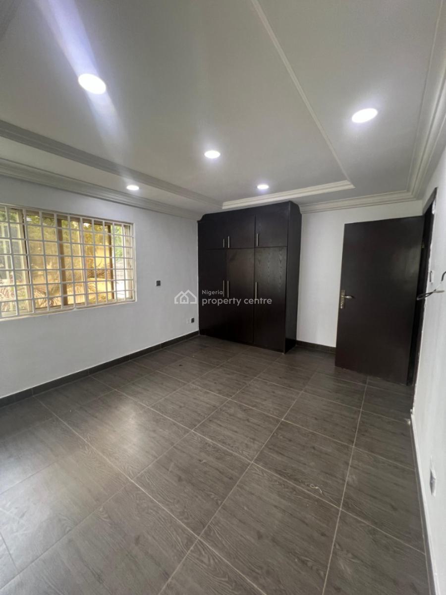 Clean 4 Bedroom Duplex with a 2 Bedroom Bq, Maitama, Maitama District, Abuja, Semi-detached Duplex for Rent