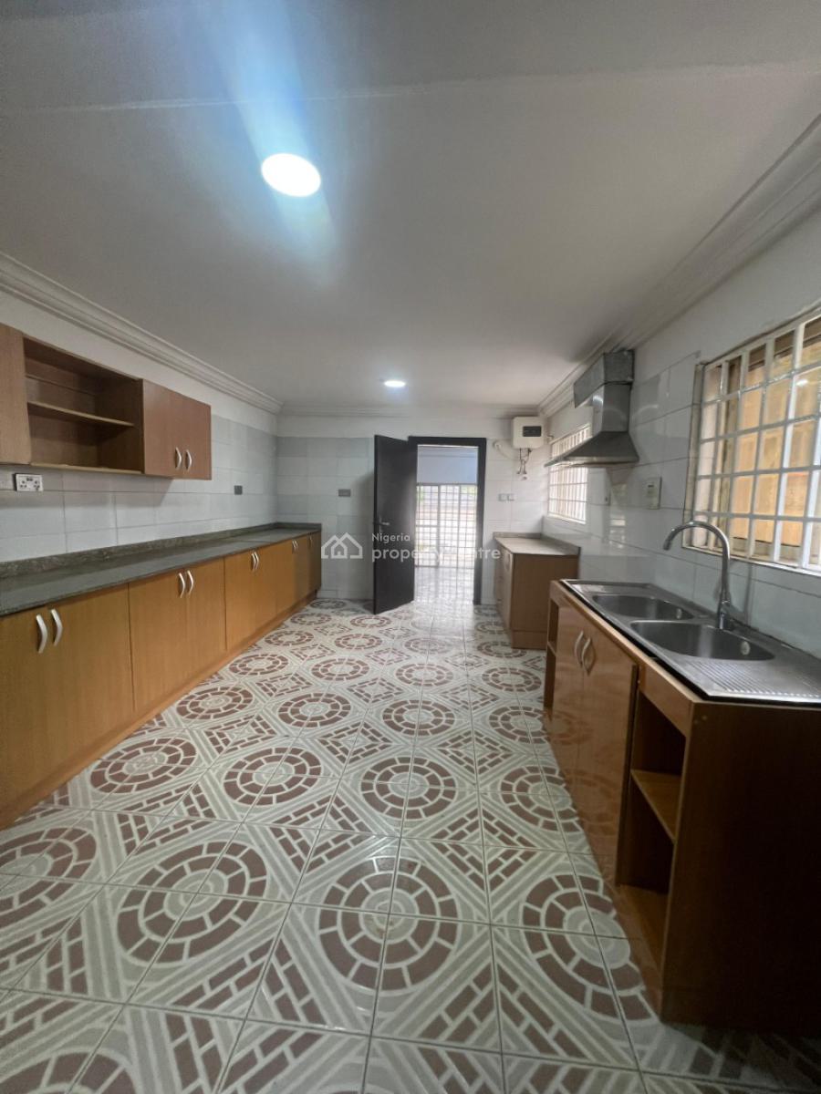 Clean 4 Bedroom Duplex with a 2 Bedroom Bq, Maitama, Maitama District, Abuja, Semi-detached Duplex for Rent