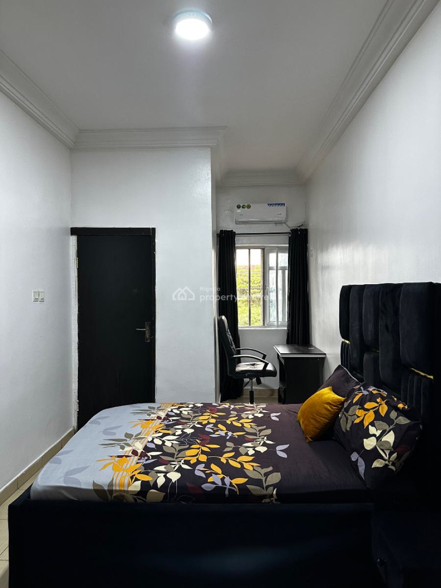 Fully Furnished & Serviced Master Bedroom, Chevron Alternative, Lekki Phase 2, Lekki, Lagos, Mini Flat (room and Parlour) for Rent