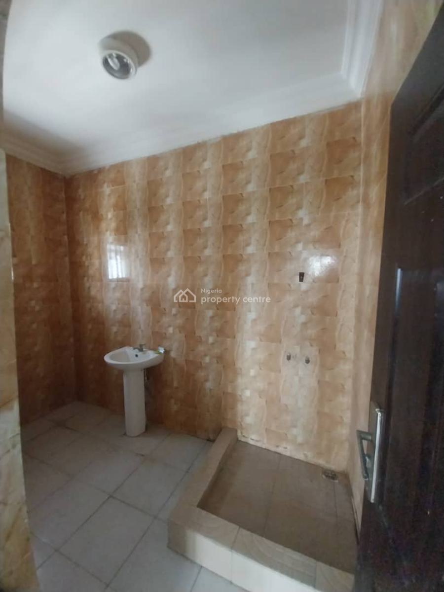 Sharp 3 Bedroom Flat, Ikota Villa Estate Ikota Lekki Lagos, Ikota, Lekki, Lagos, Flat / Apartment for Rent