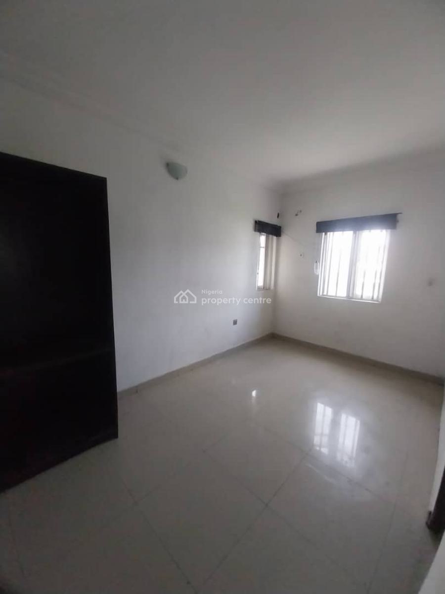 Sharp 3 Bedroom Flat, Ikota Villa Estate Ikota Lekki Lagos, Ikota, Lekki, Lagos, Flat / Apartment for Rent