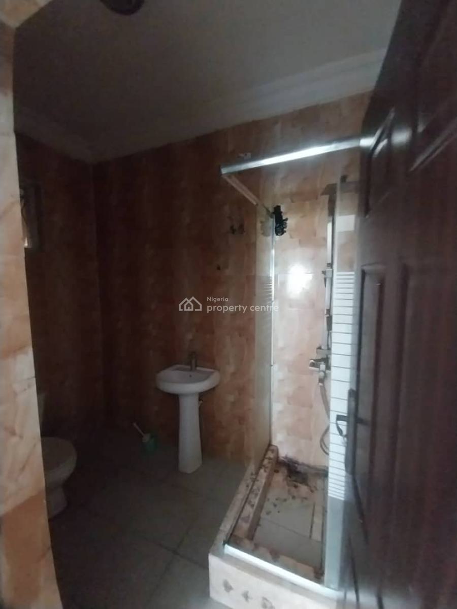 Sharp 3 Bedroom Flat, Ikota Villa Estate Ikota Lekki Lagos, Ikota, Lekki, Lagos, Flat / Apartment for Rent