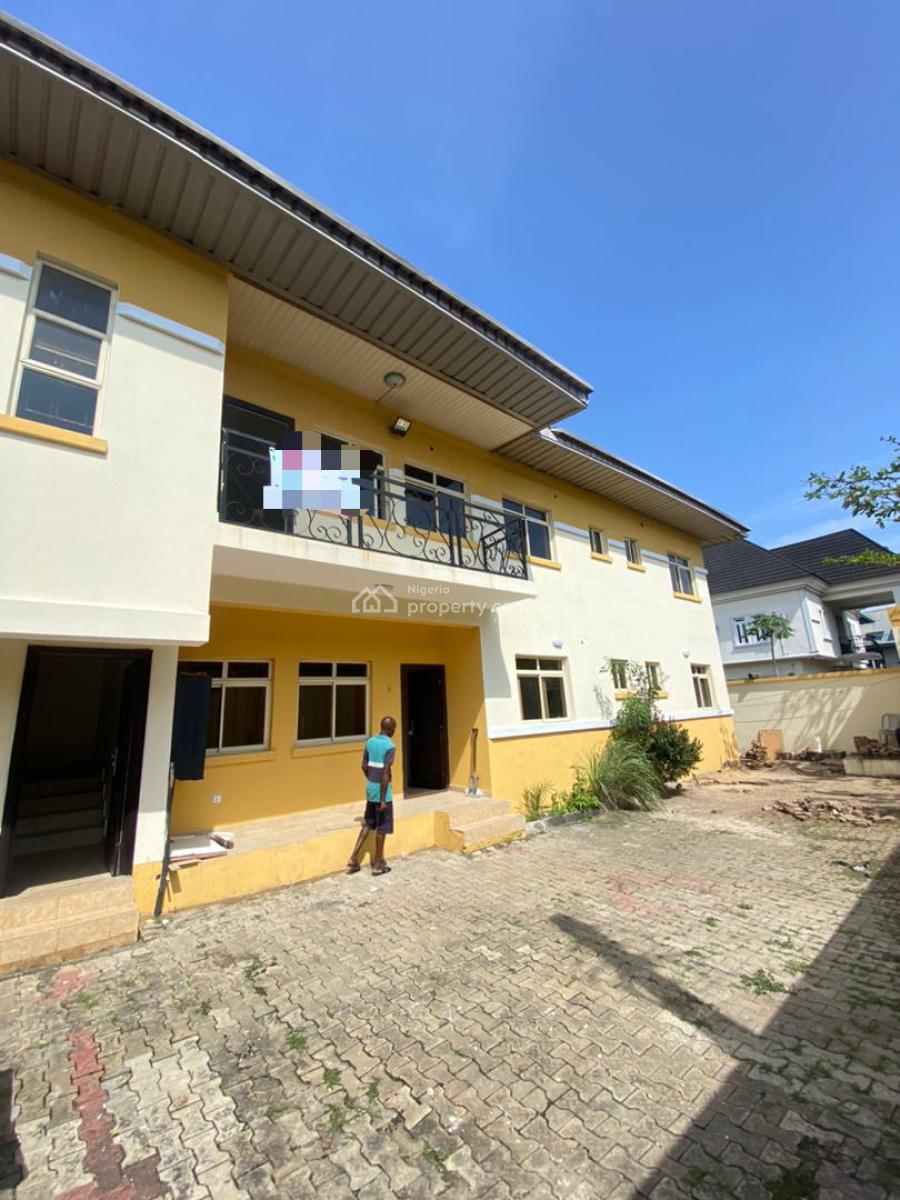 Clean and Spacious 3 Bedroom Apartment in an Estate, Ikota, Lekki, Lagos, Flat / Apartment for Rent