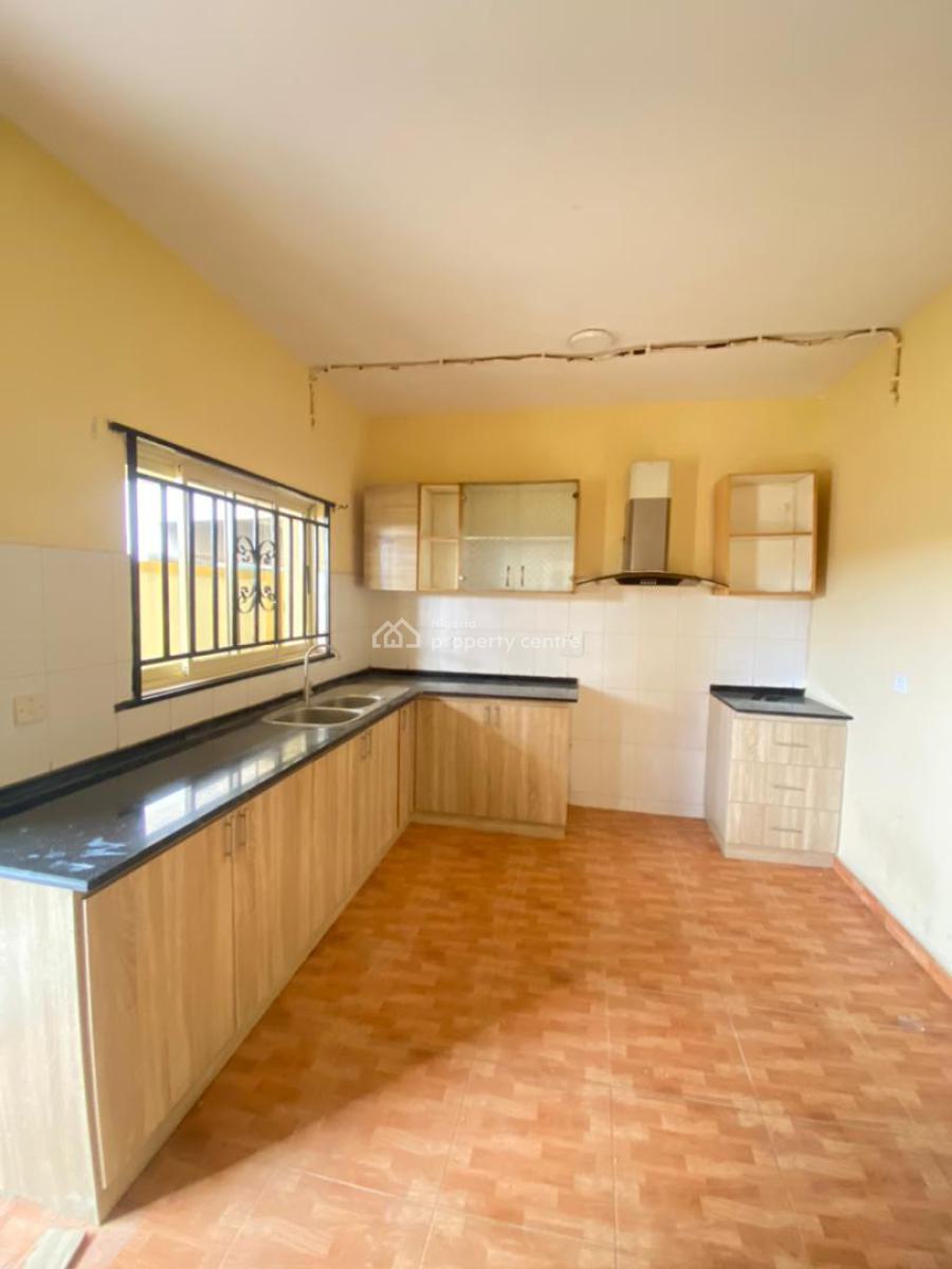 Clean and Spacious 3 Bedroom Apartment in an Estate, Ikota, Lekki, Lagos, Flat / Apartment for Rent