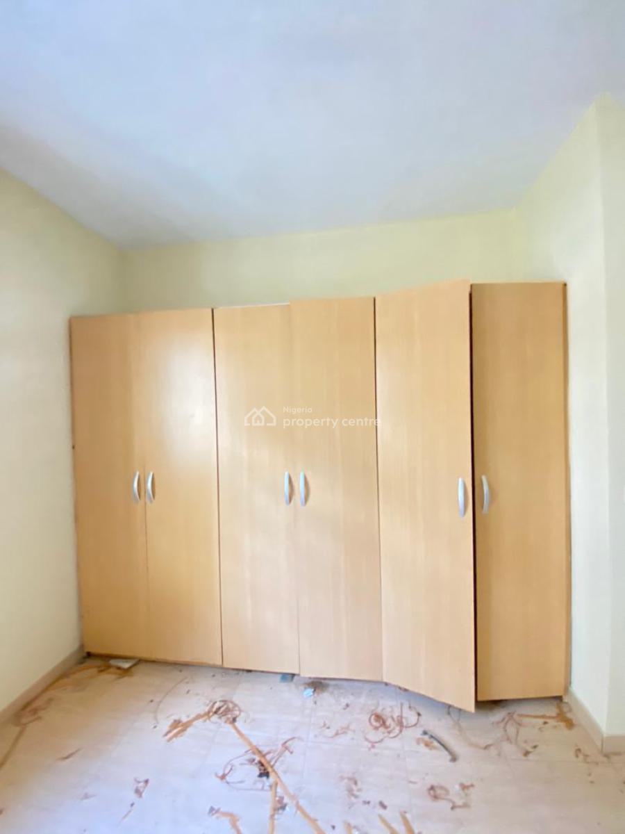 Clean and Spacious 3 Bedroom Apartment in an Estate, Ikota, Lekki, Lagos, Flat / Apartment for Rent