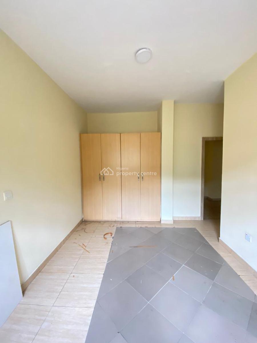 Clean and Spacious 3 Bedroom Apartment in an Estate, Ikota, Lekki, Lagos, Flat / Apartment for Rent