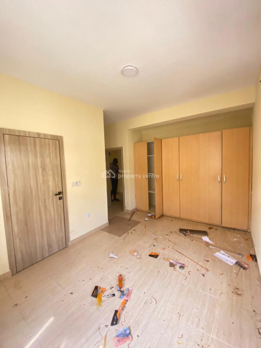 Clean and Spacious 3 Bedroom Apartment in an Estate, Ikota, Lekki, Lagos, Flat / Apartment for Rent