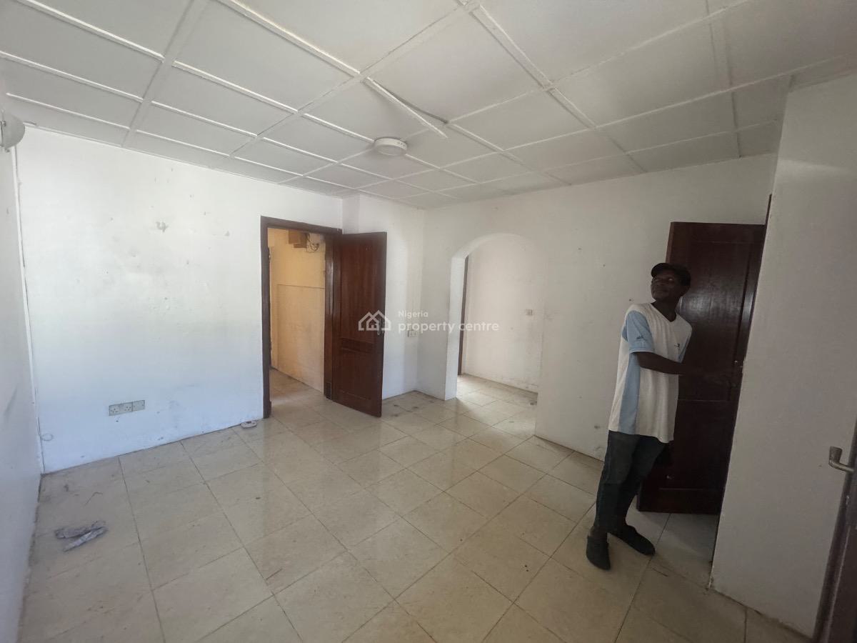 a Well Maintained 2 Bedroom Self Service Semi Detached Bungalow, Resttlement, Oniru, Victoria Island (vi), Lagos, Semi-detached Duplex for Rent